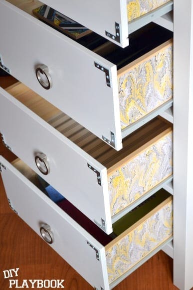 3 drawers with liner