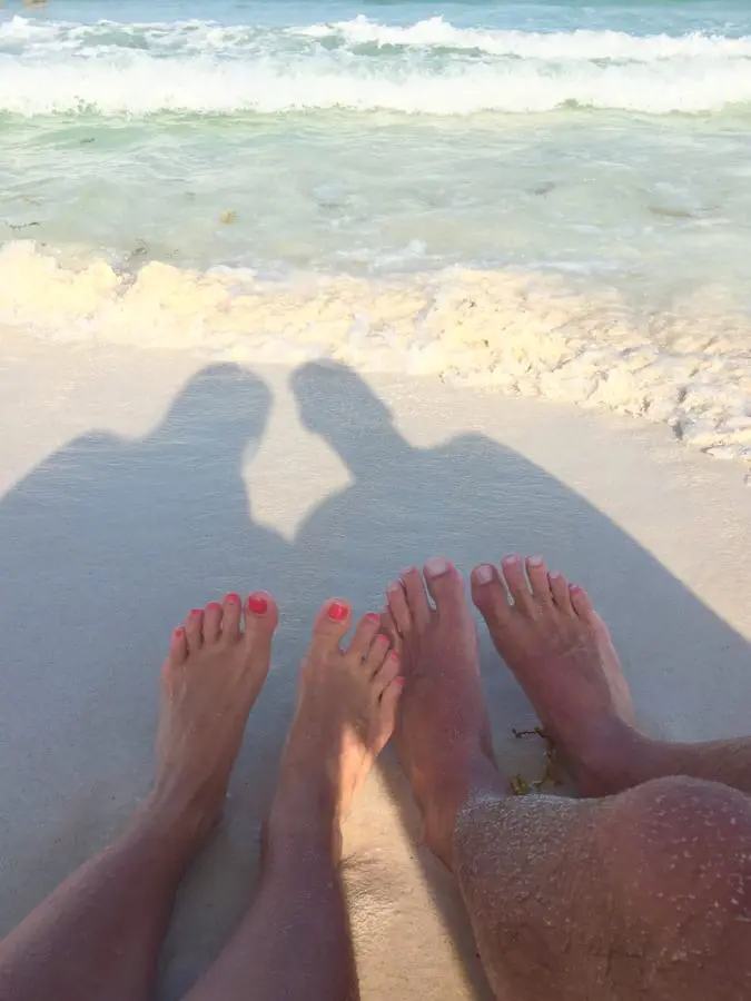 Ocean-Honeymoon-Feet