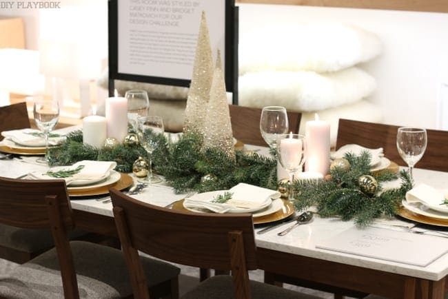 Room and board holiday table