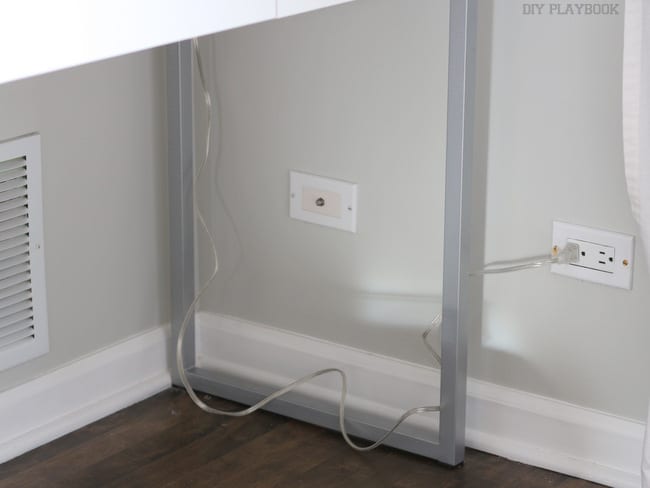 Hide cords: How to Hide Desk Cords: Tips, Tricks & Tutorial | DIY Playbook