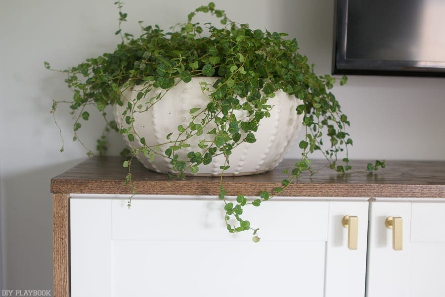 lowes-makeover-bedroom-reveal-plant-white-vase