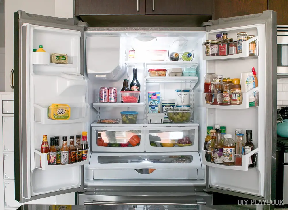 Here's how to maximize the space in your fridge, while keeping your groceries fresh for as long as possible.