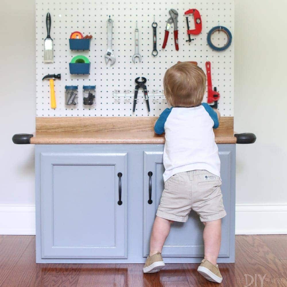Personalized Gift for kids: DIY Kid's Tool Bench: Step by Step Tutorial | DIY Playbook