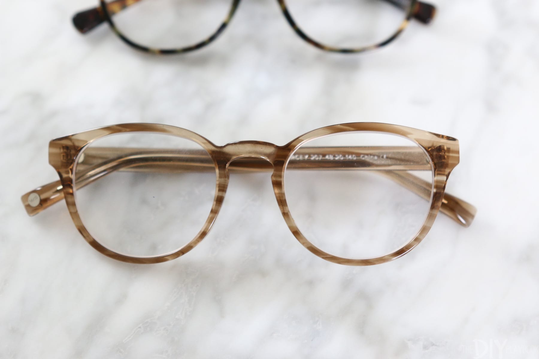 Shopping for Glasses Online | DIY Playbook