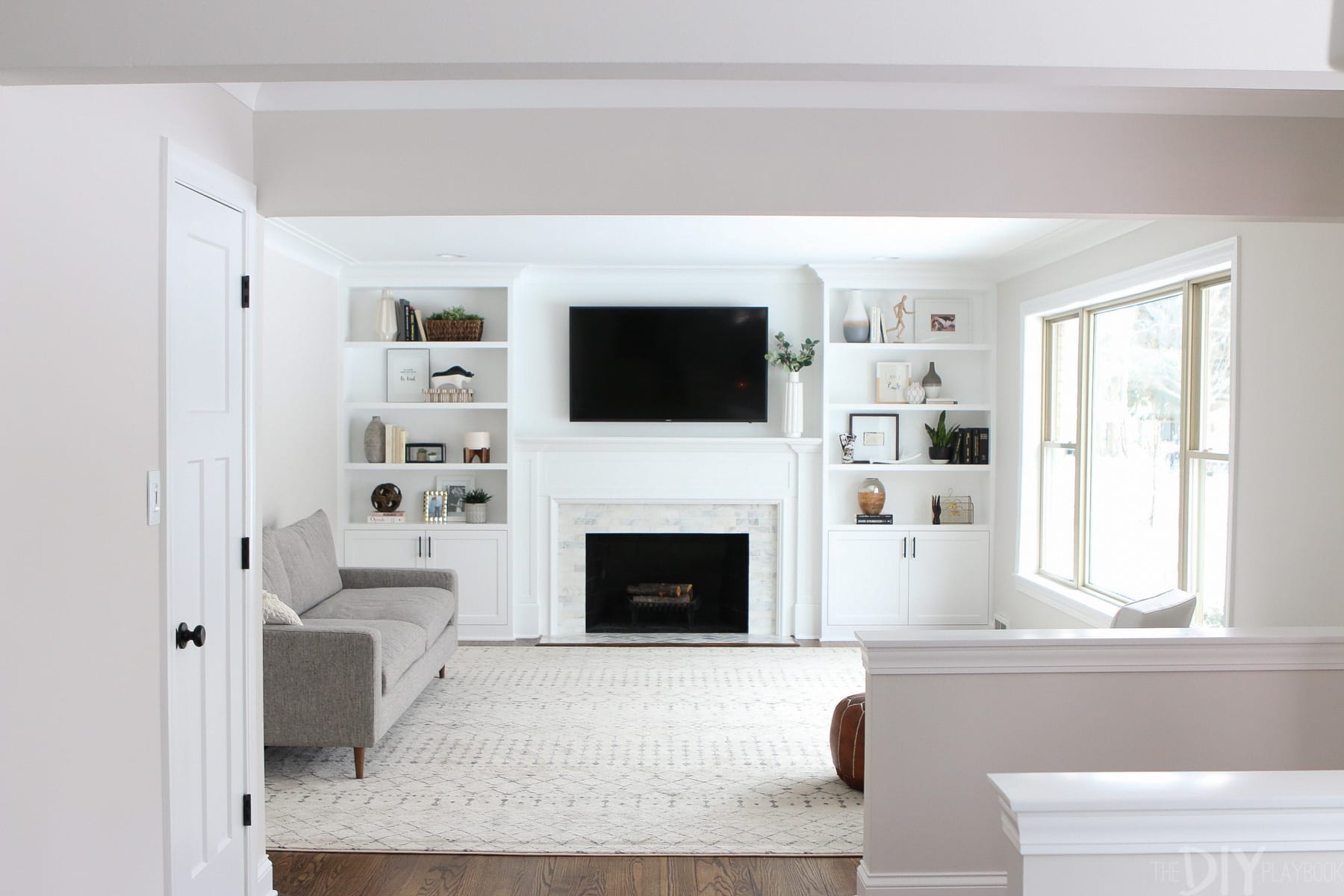 White Built Ins Around The Fireplace, Shelves Around Fireplace Design
