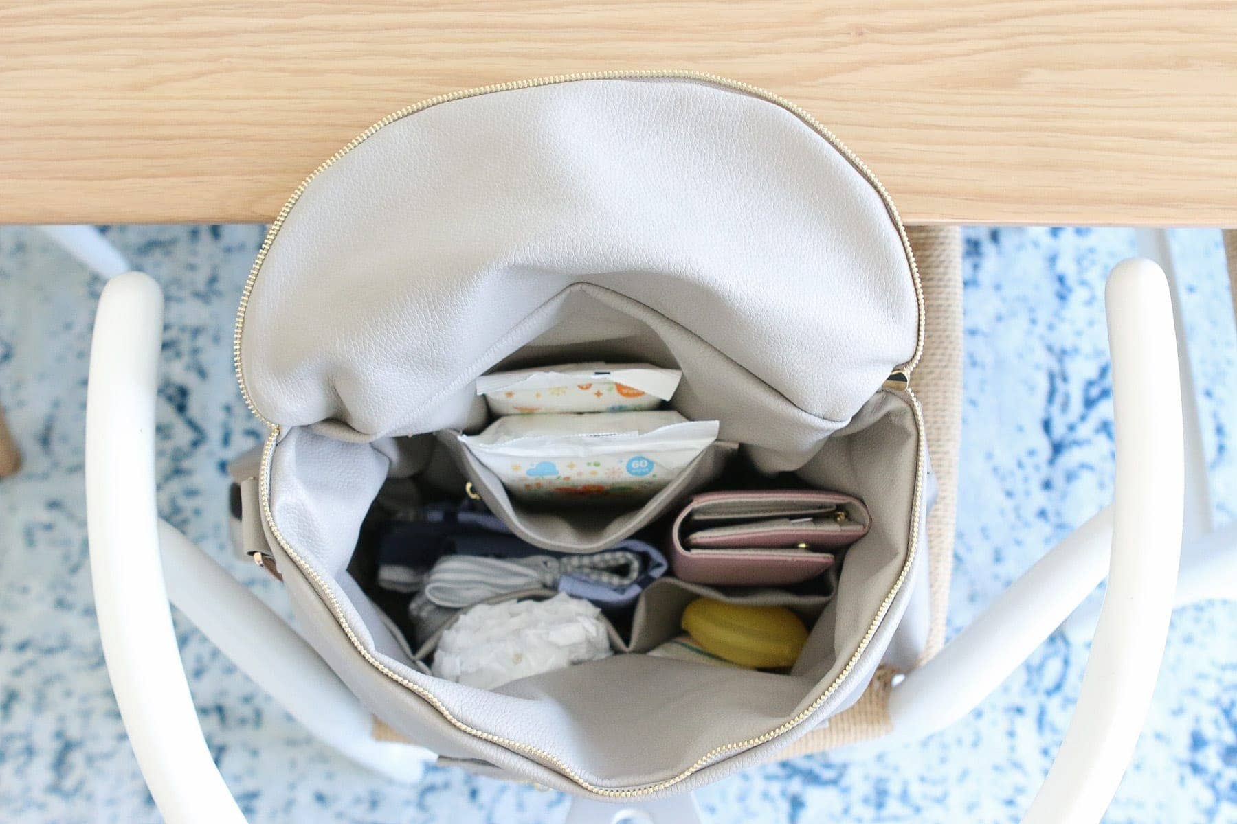 What to pack in a diaper bag?