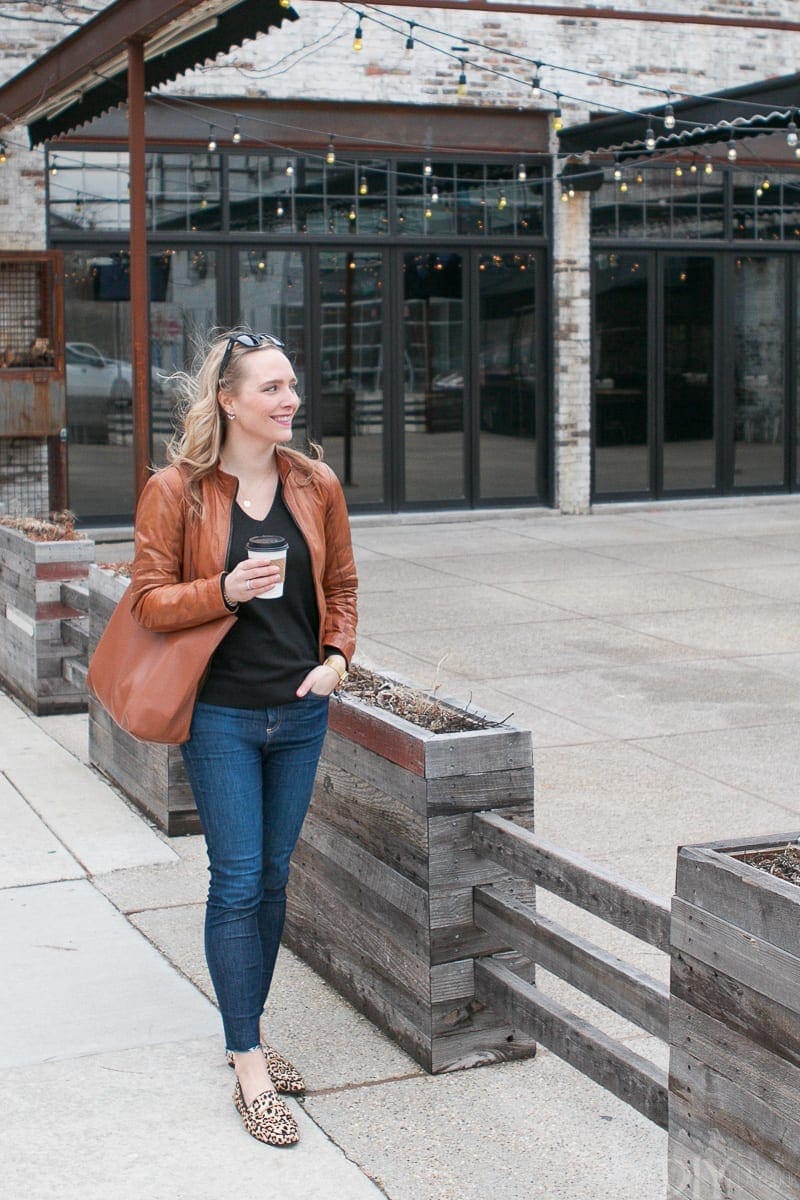 Drinking coffee while wandering the neighborhoods of Chicago