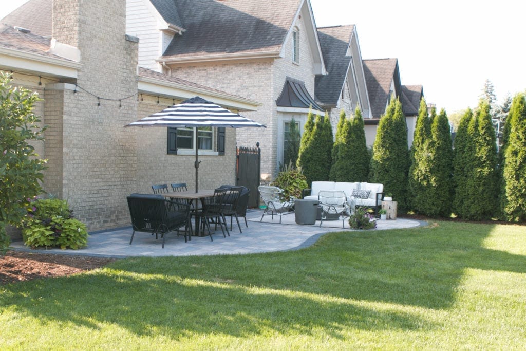 A side yard patio in a new home