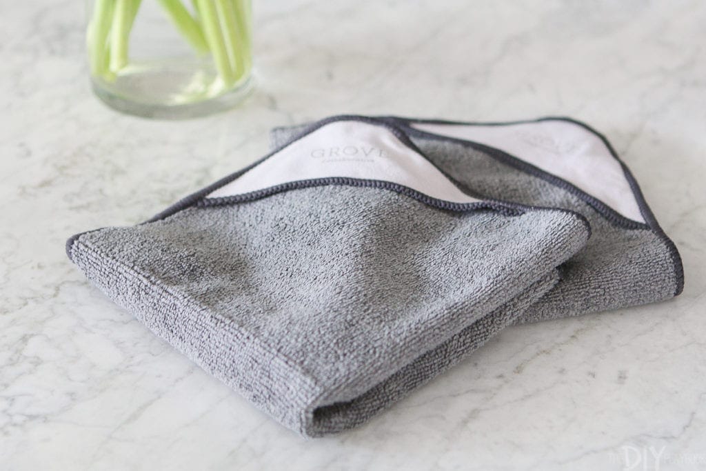 Microfiber cloths for cleaning