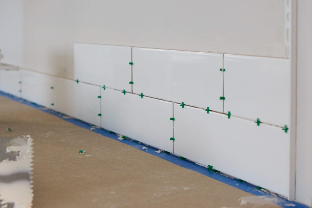How To Install Backsplash Tile The, How To Use A Tile Spacer