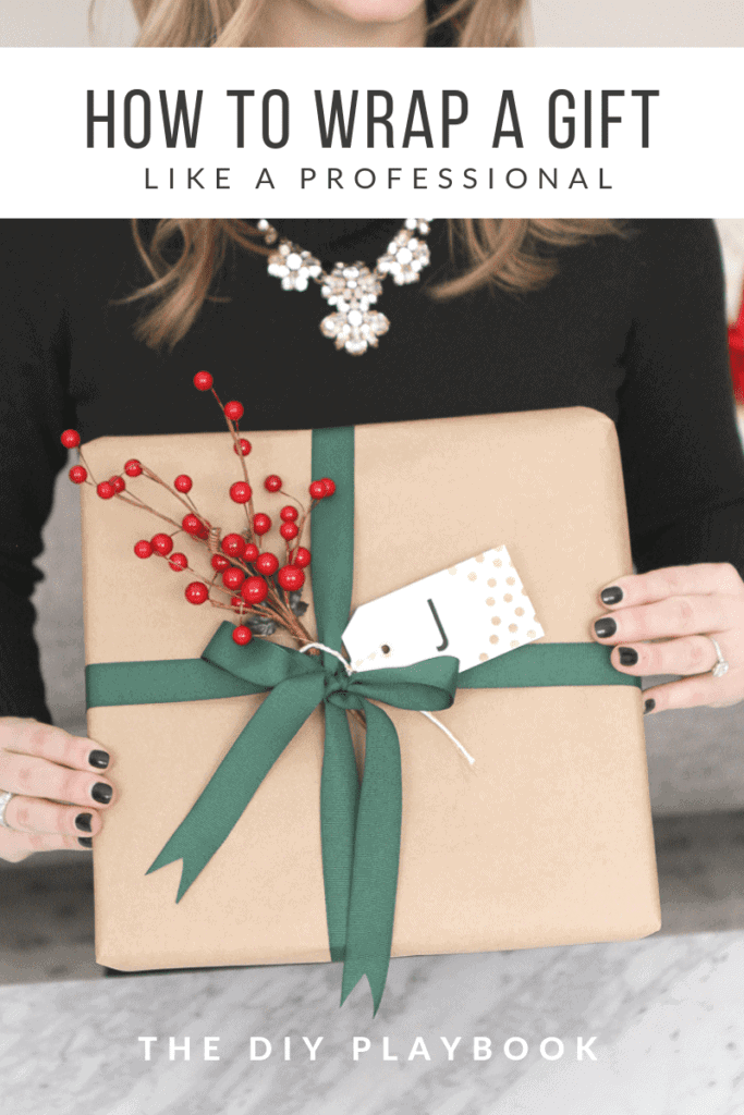 How to wrap a gift for the holidays