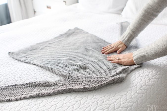 How to Do The Marie Kondo Fold for Clothing | The DIY Playbook