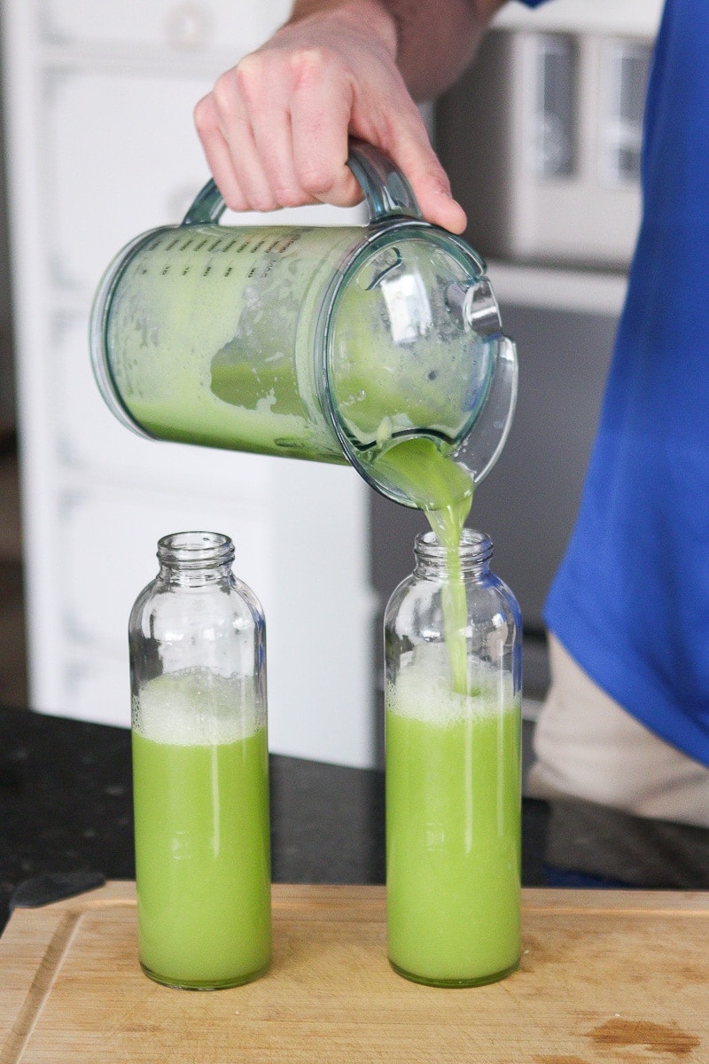Using glass bottles for celery juice