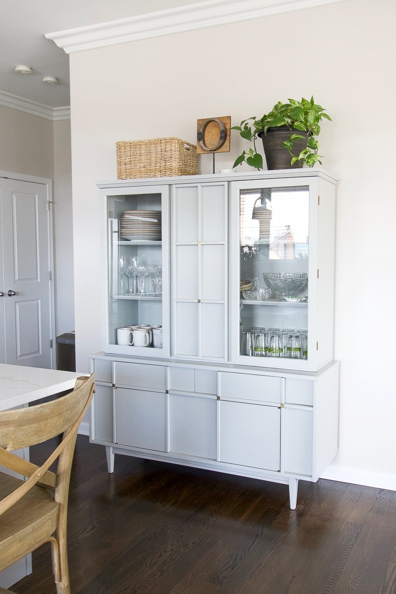 Gray hutch from Megmade