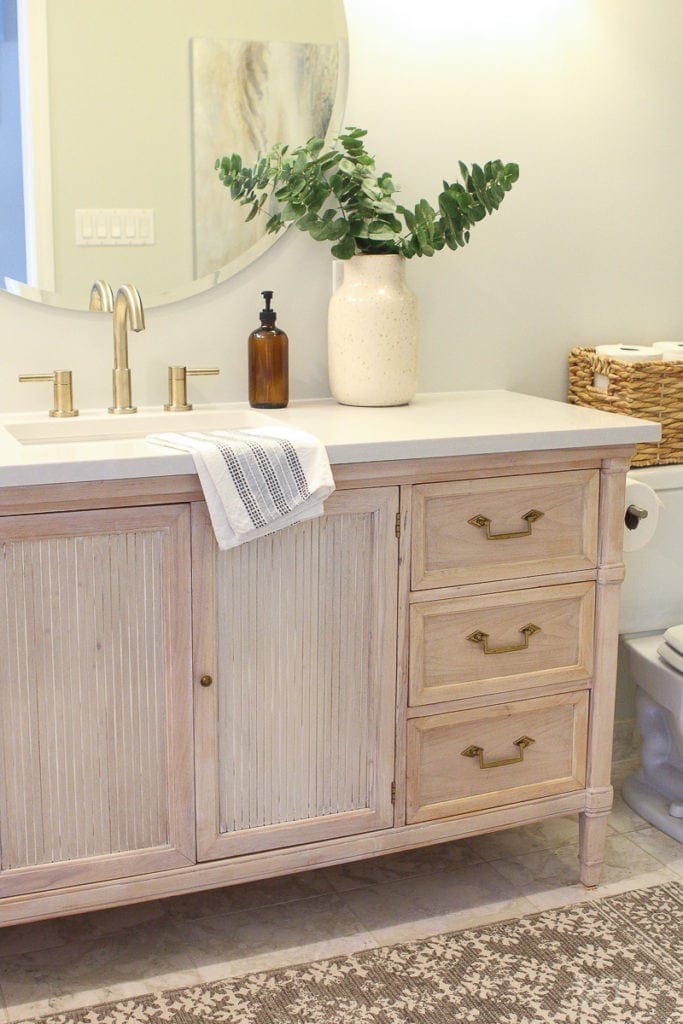 Master bathroom reveal with pretty accessories
