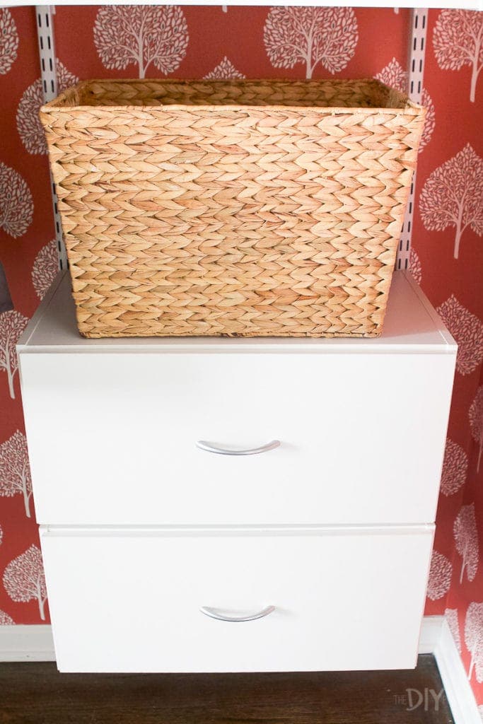 White drawers from Rubbermaid