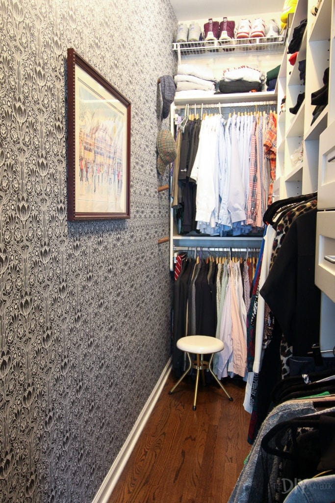 Wallpaper closet walk-in