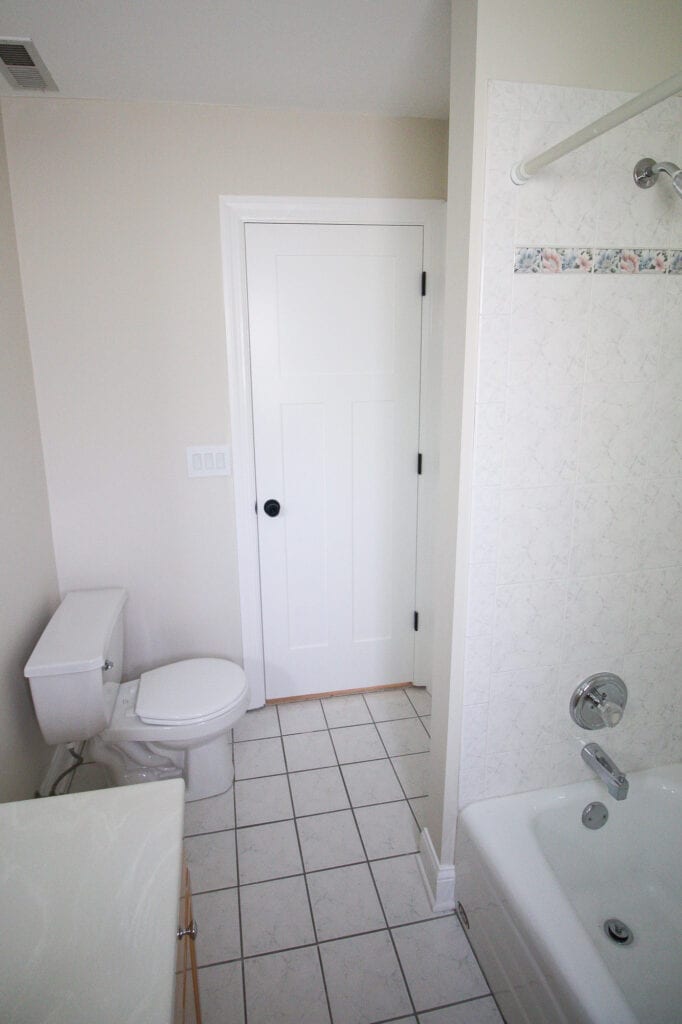 The before of our guest bathroom 