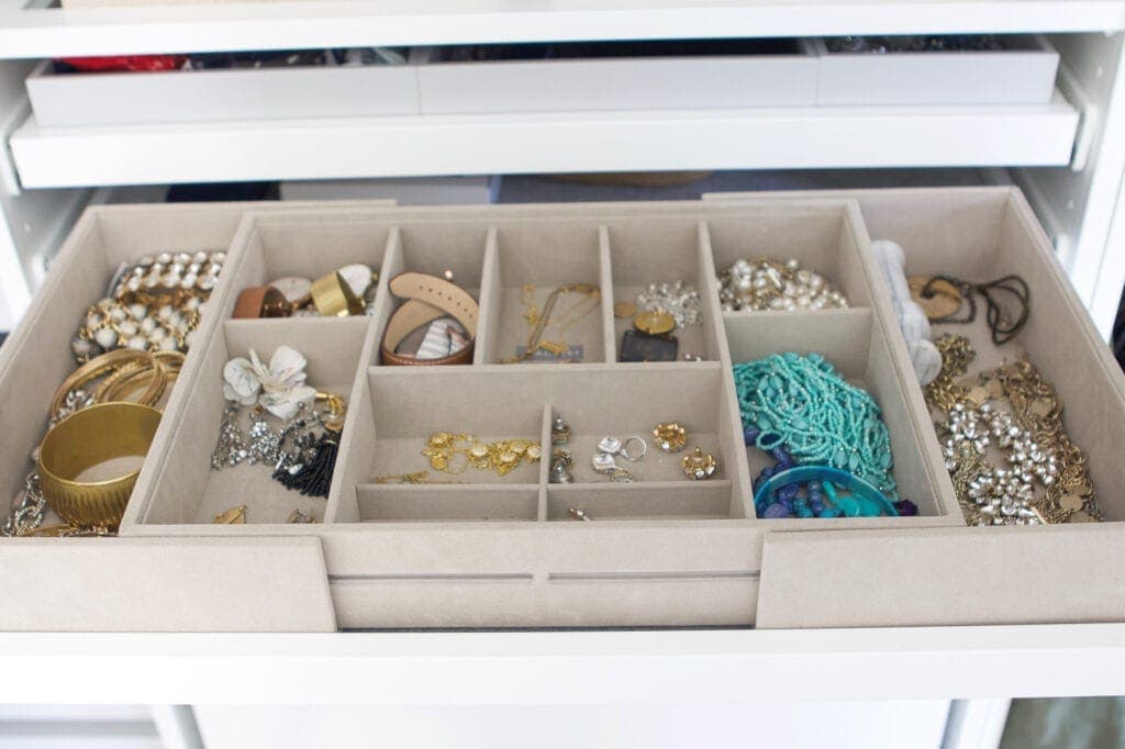 Organized jewelry tray