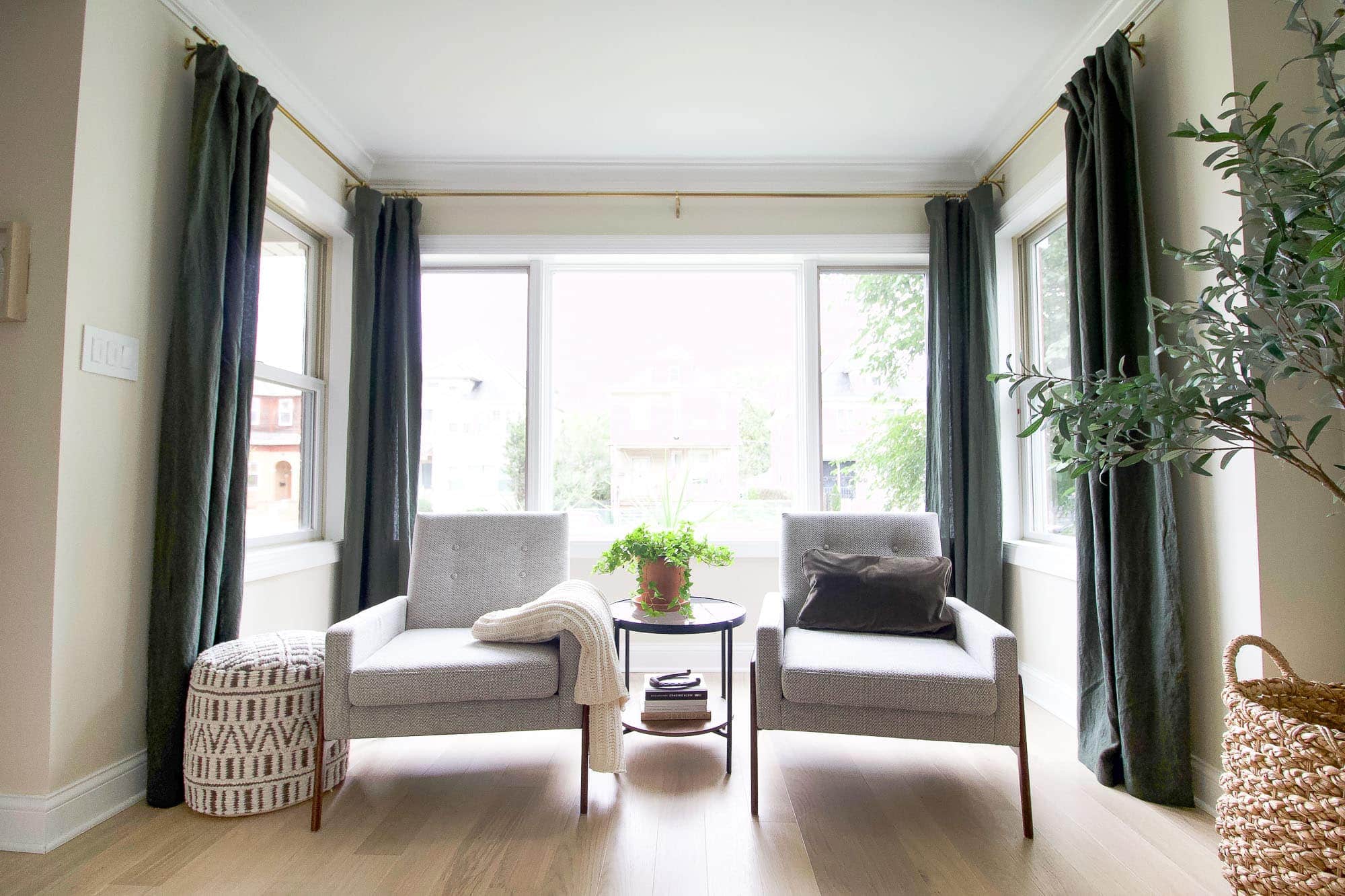 How to choose window treatments for your home