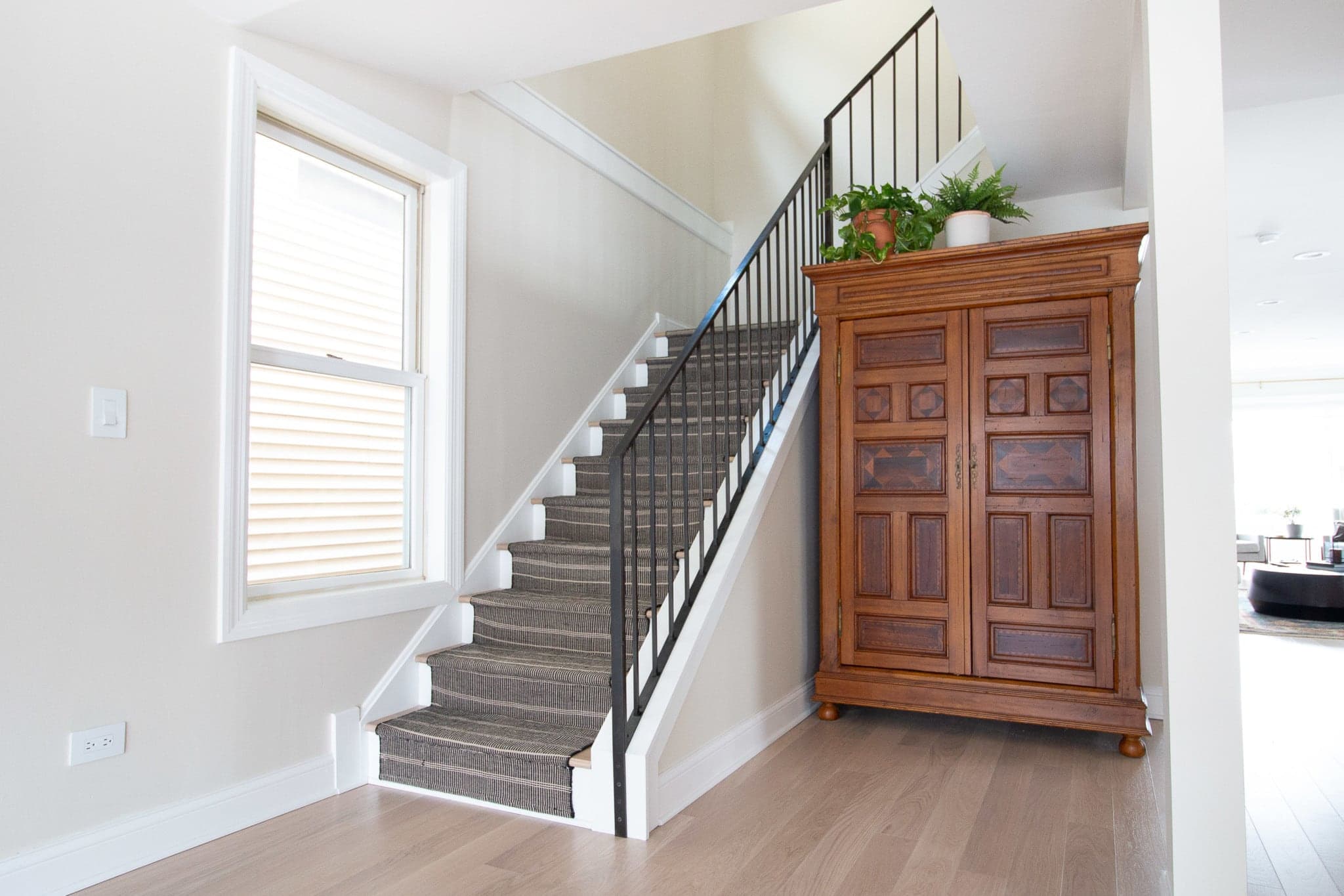 Tips to install a stair runner