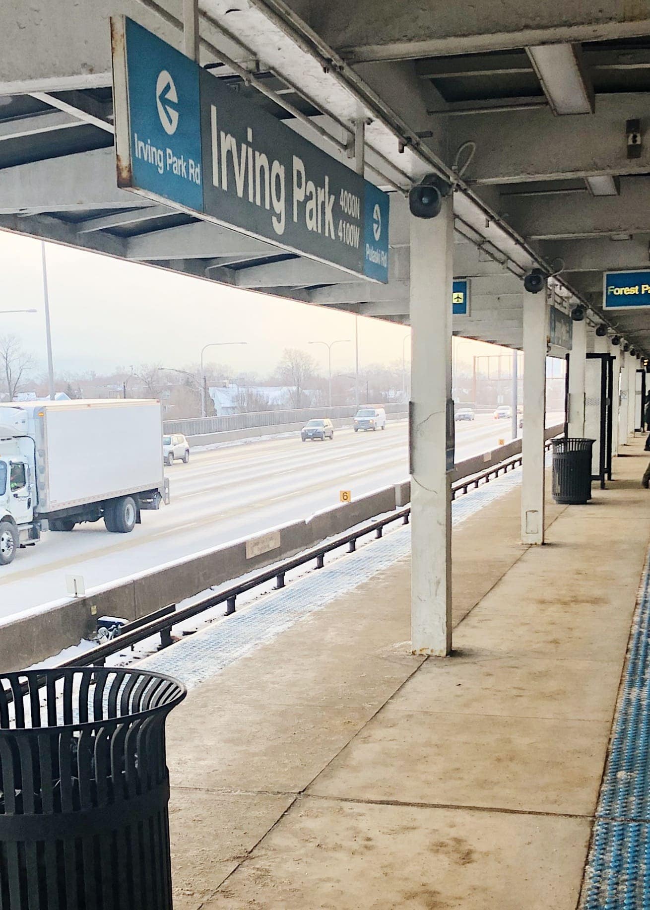 Irving Park blue line stop