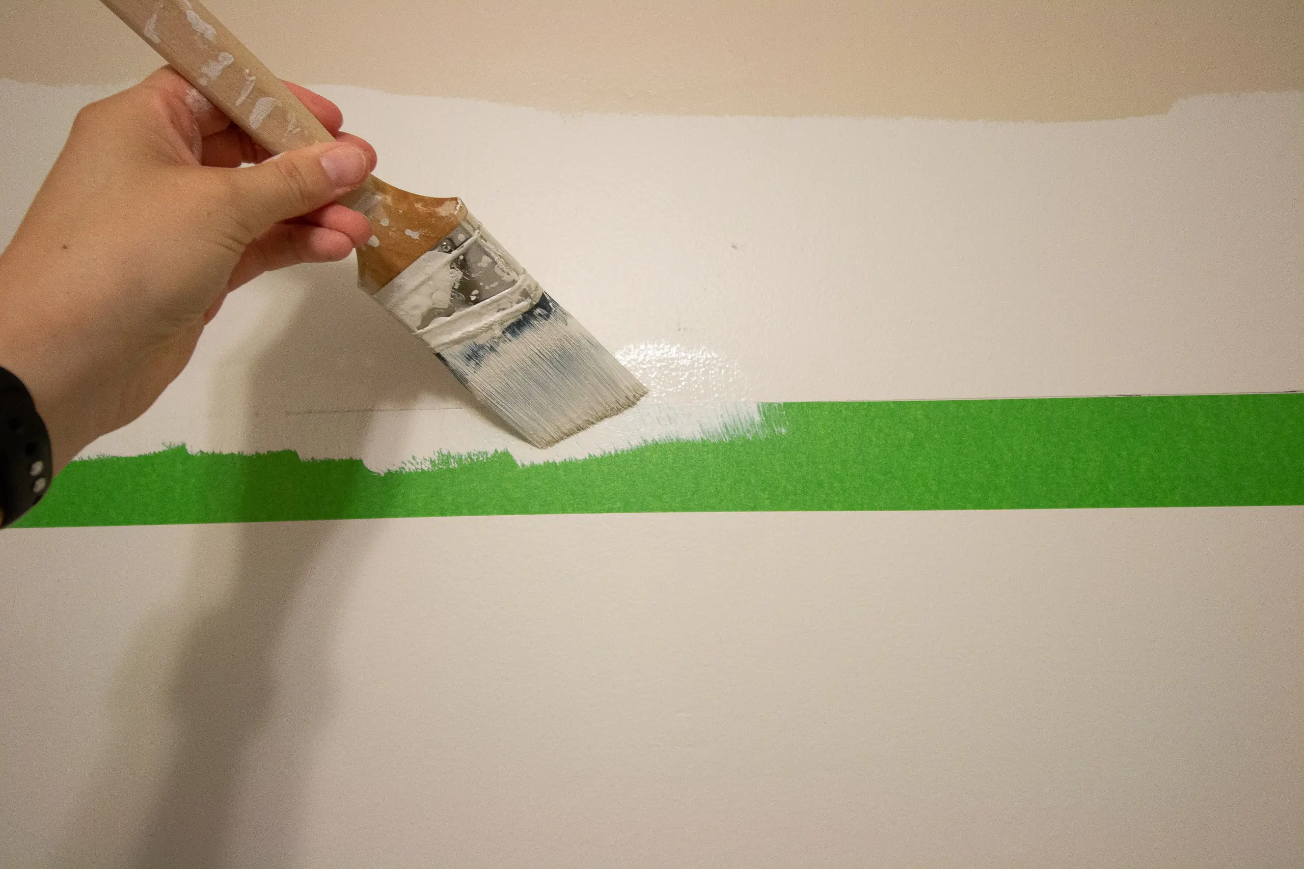 How to paint straight lines and stripes