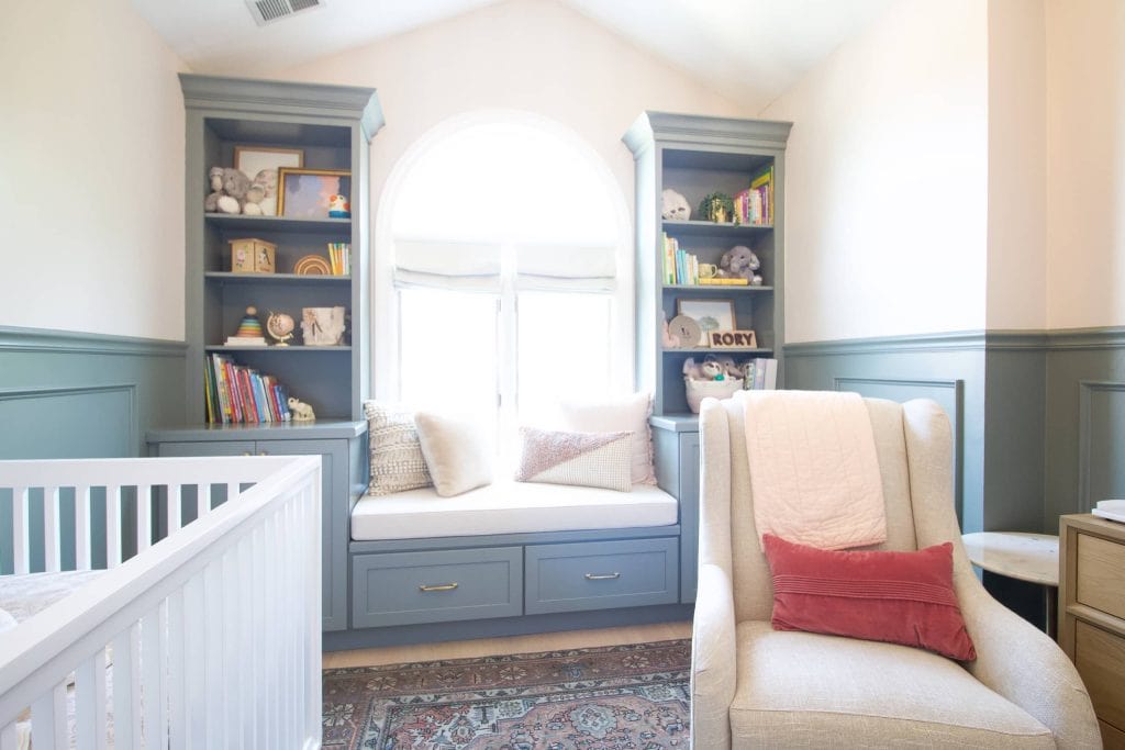 Tips to Style Shelves in a Nursery | The DIY Playbook