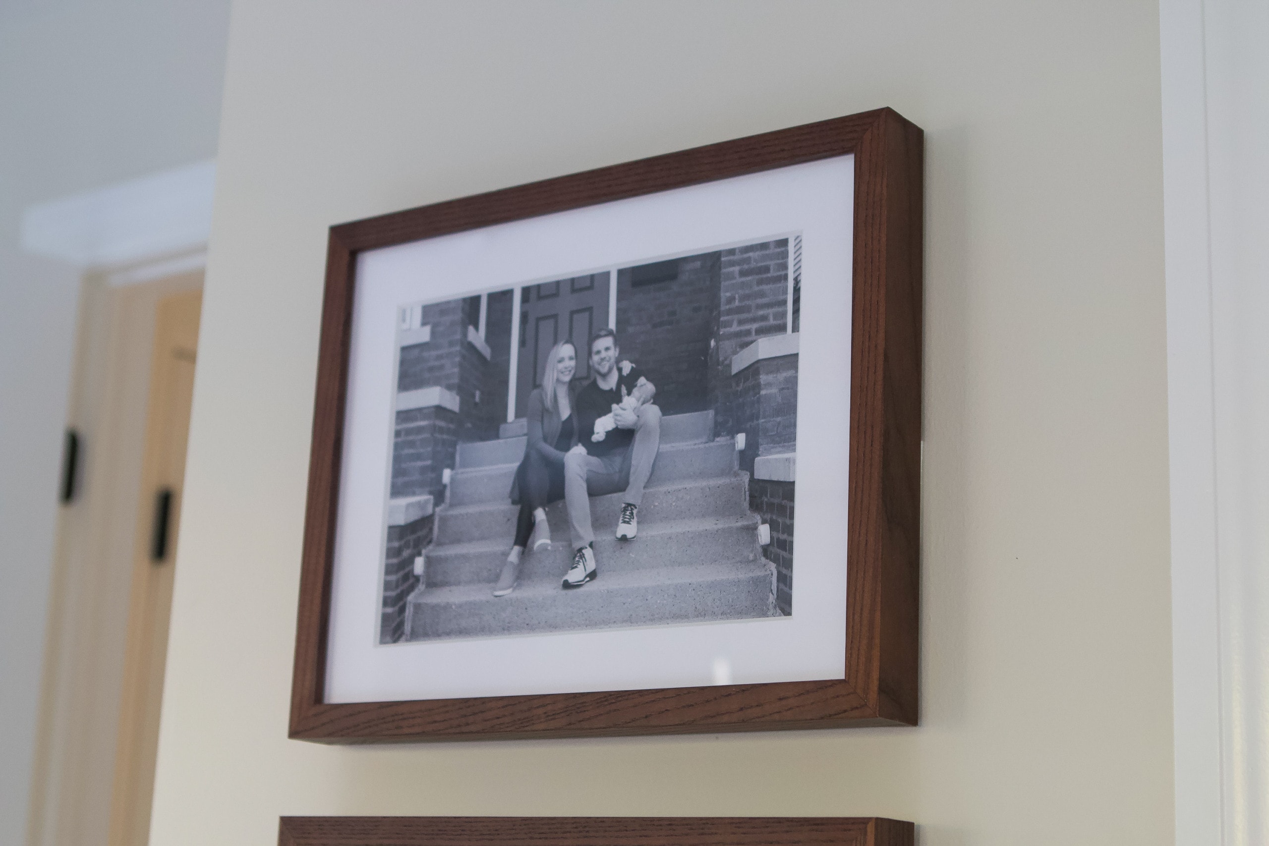 Tips to display family photos in your home