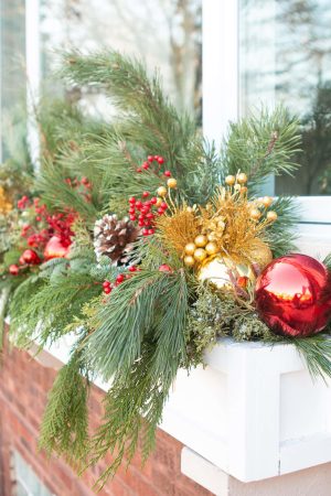 How to Make a Holiday Window Box | The DIY Playbook