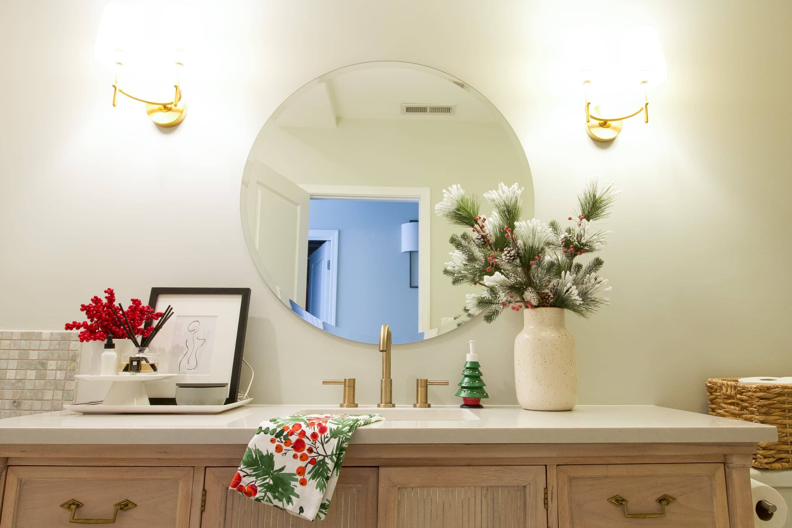 How to add subtle pops of color for christmas