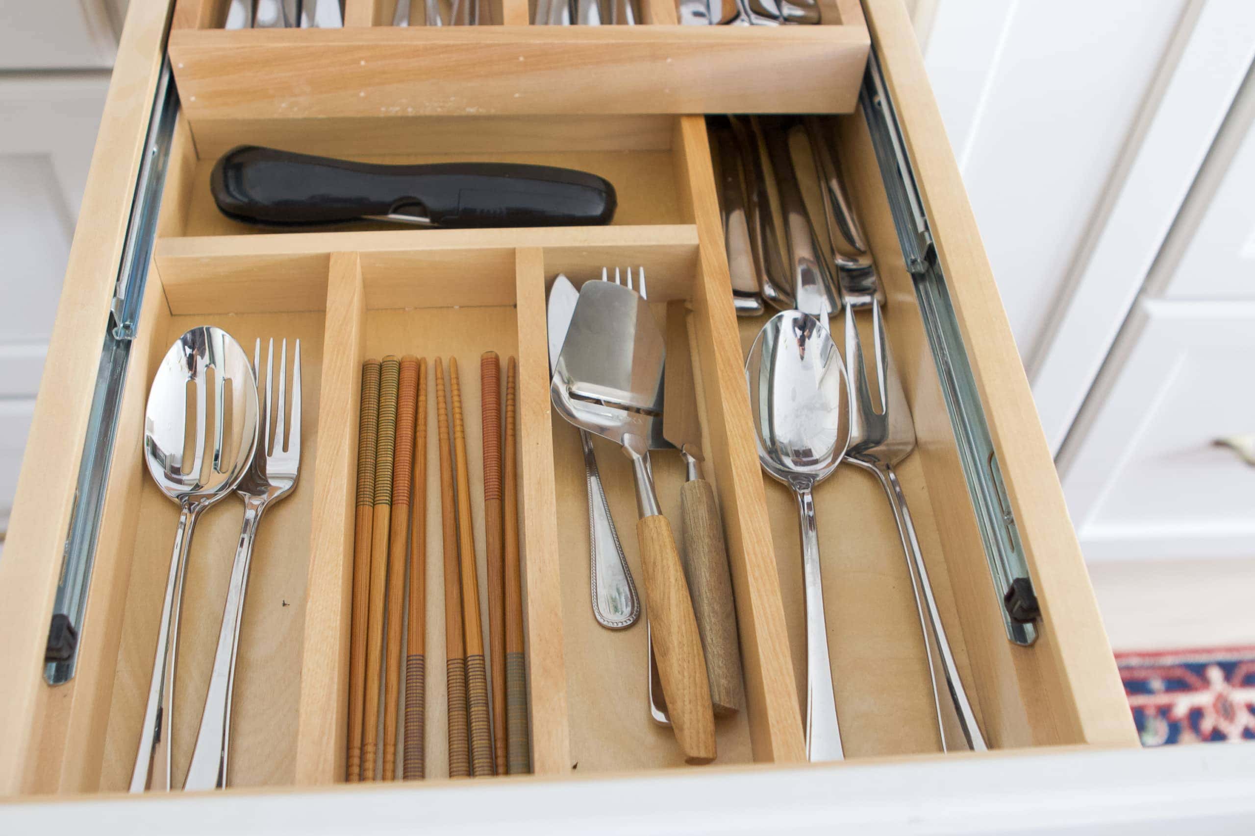 How to organize your silverware in your kitchen