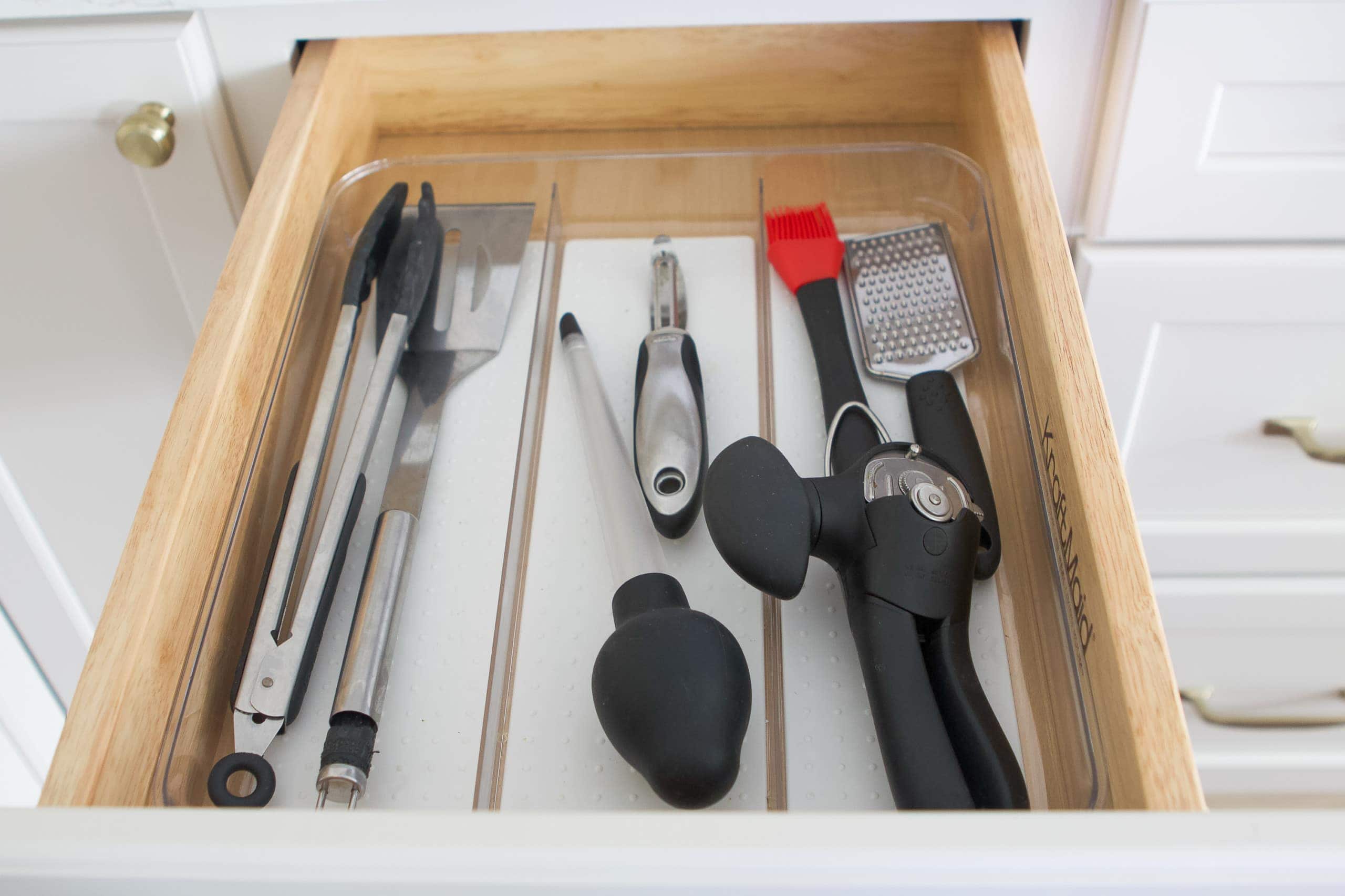Organizing random kitchen utensils
