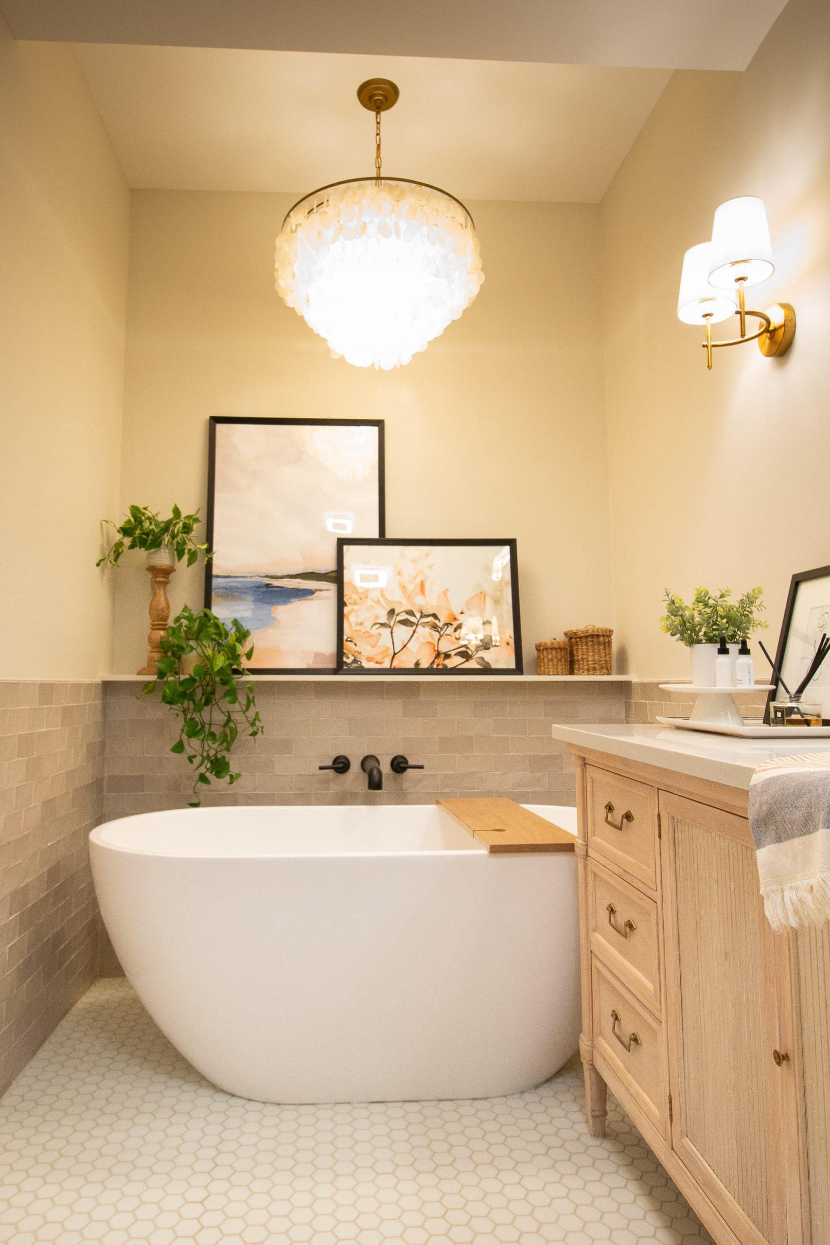 Jan's main bathroom reveal with a freestanding tub