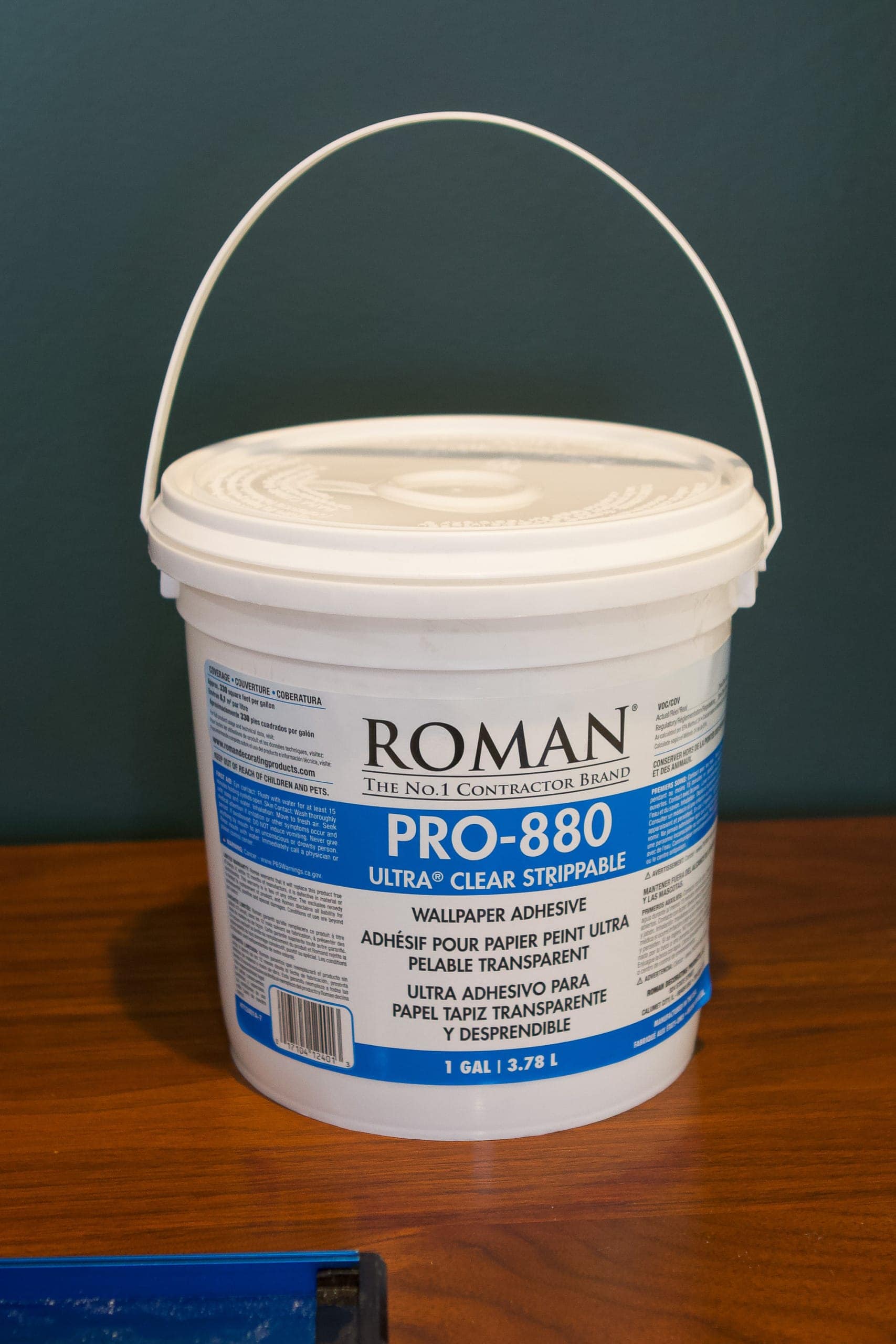 Roman pro 880 glue when you wallpaper