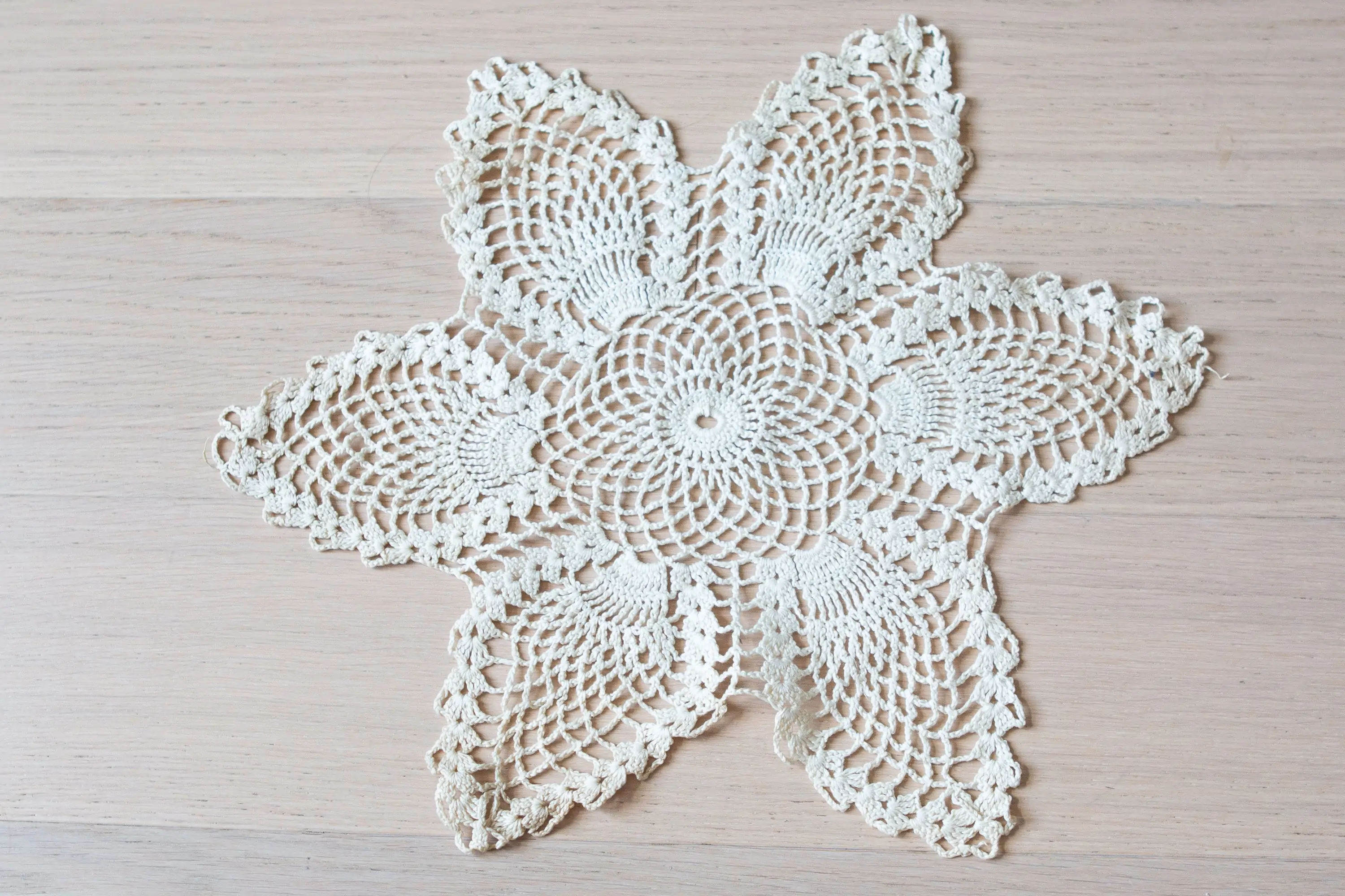 PICK ONE ~ Vintage Crocheted Green and White Doilies