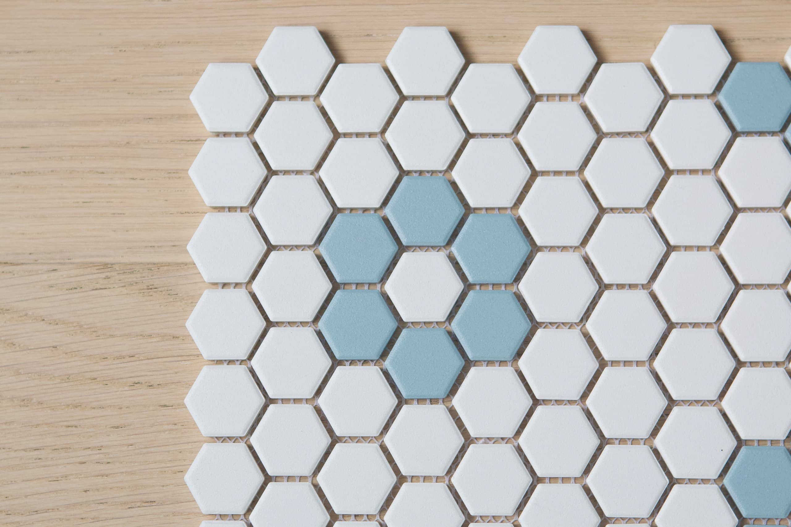Hexagon tiles when choosing kids' bathroom tile