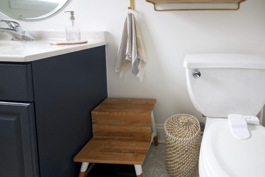 Large space between toilet and vanity