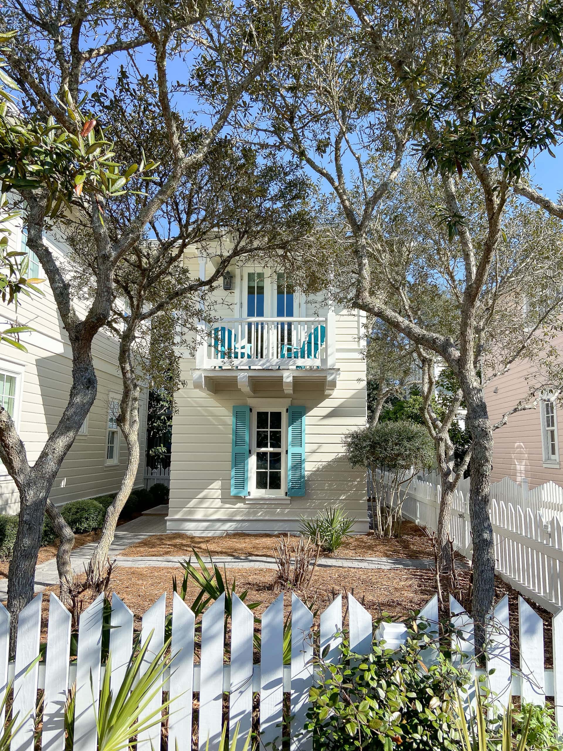 The cutest houses in Seaside Florida