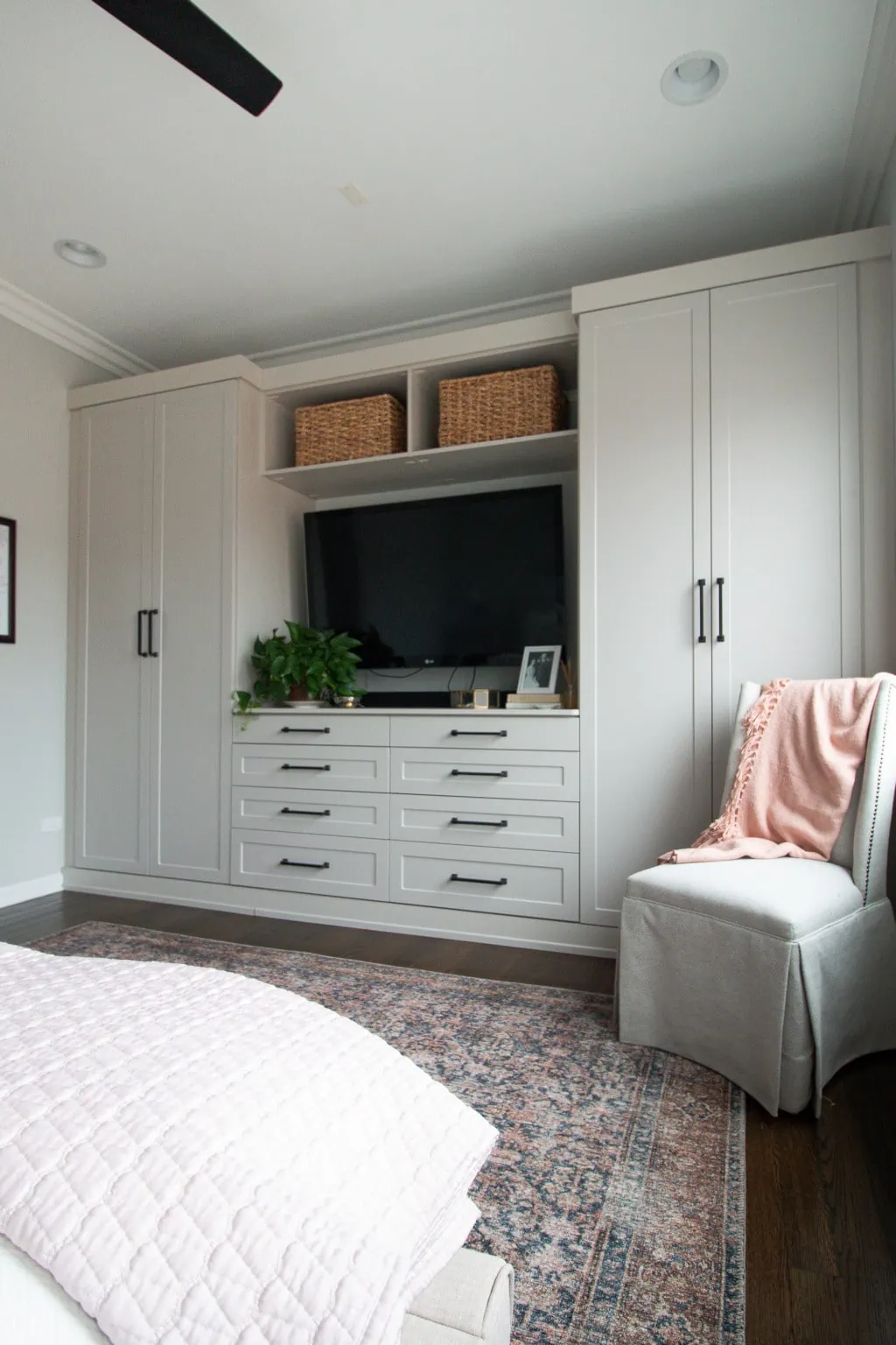 My best tips to organize built-ins