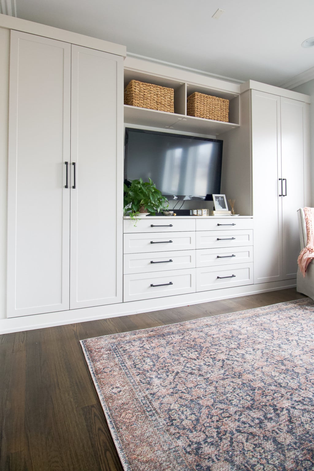 My best tips to organize built-ins