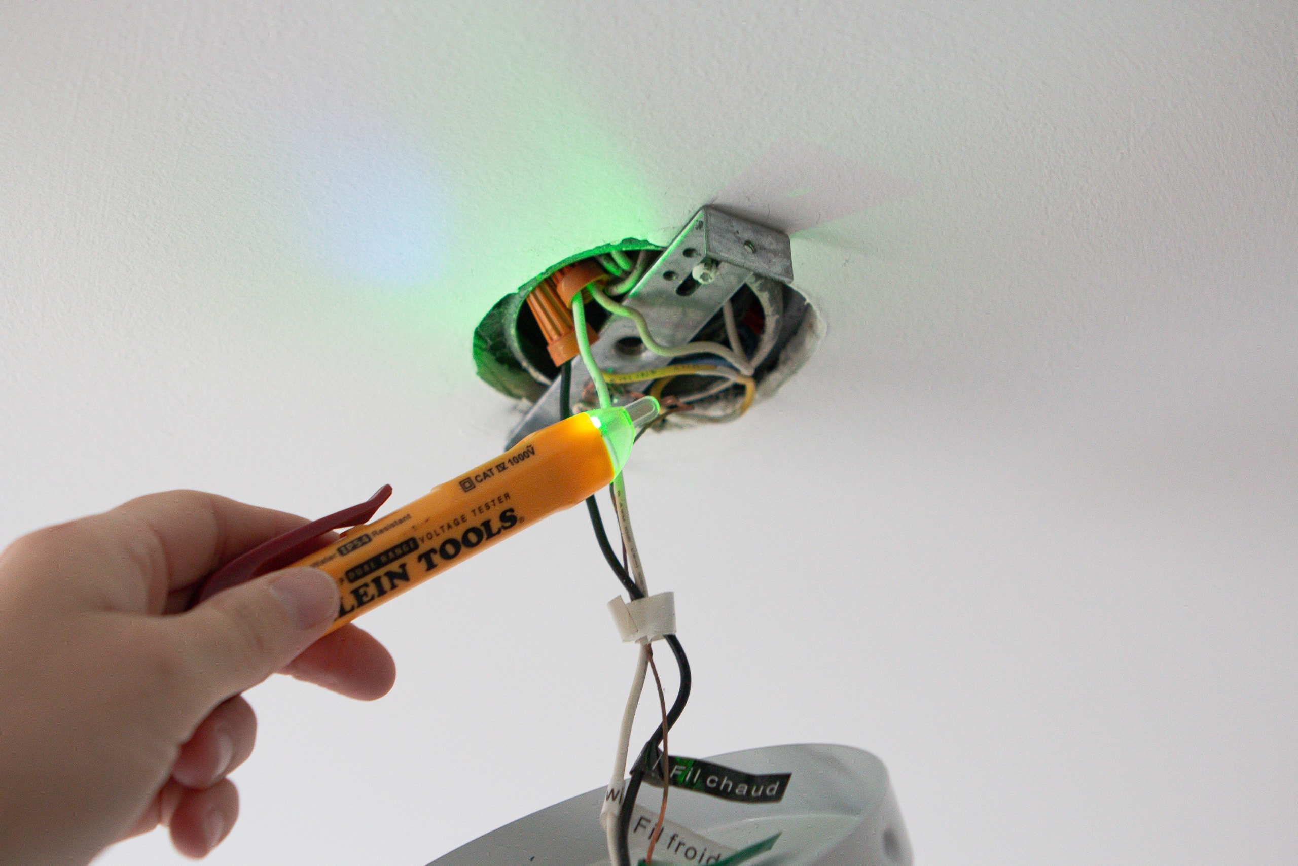 use your voltage tester to make sure the power is off