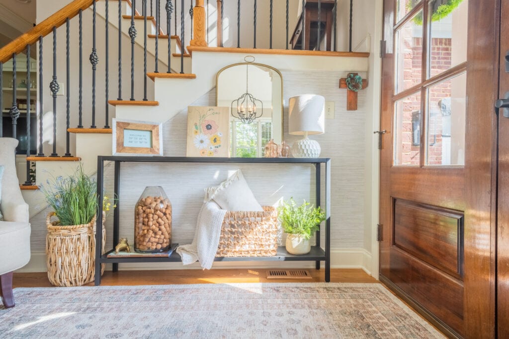 A cute entryway in this Knoxville home

