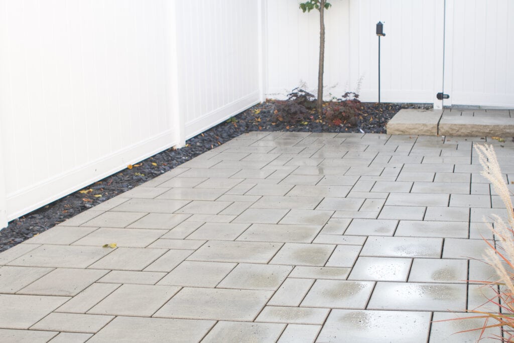 Our wet and clean pavers