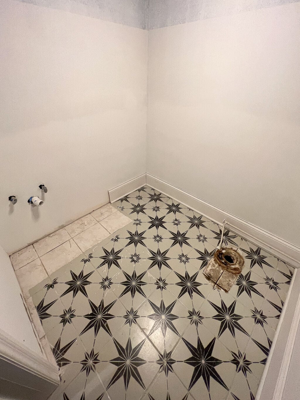 My best tips to demo a bathroom and remove floor tile
