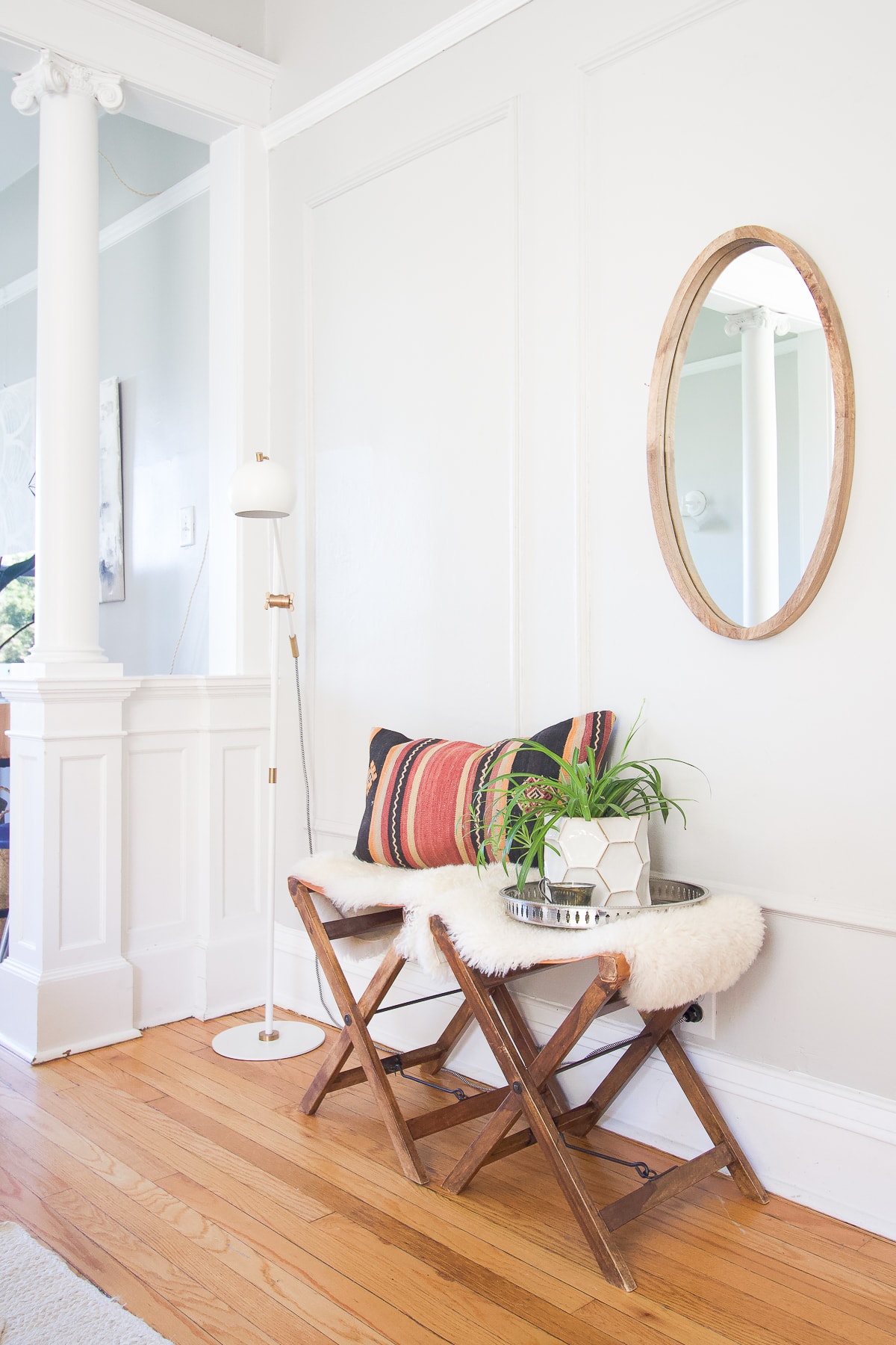 How to create an small entryway in a rental