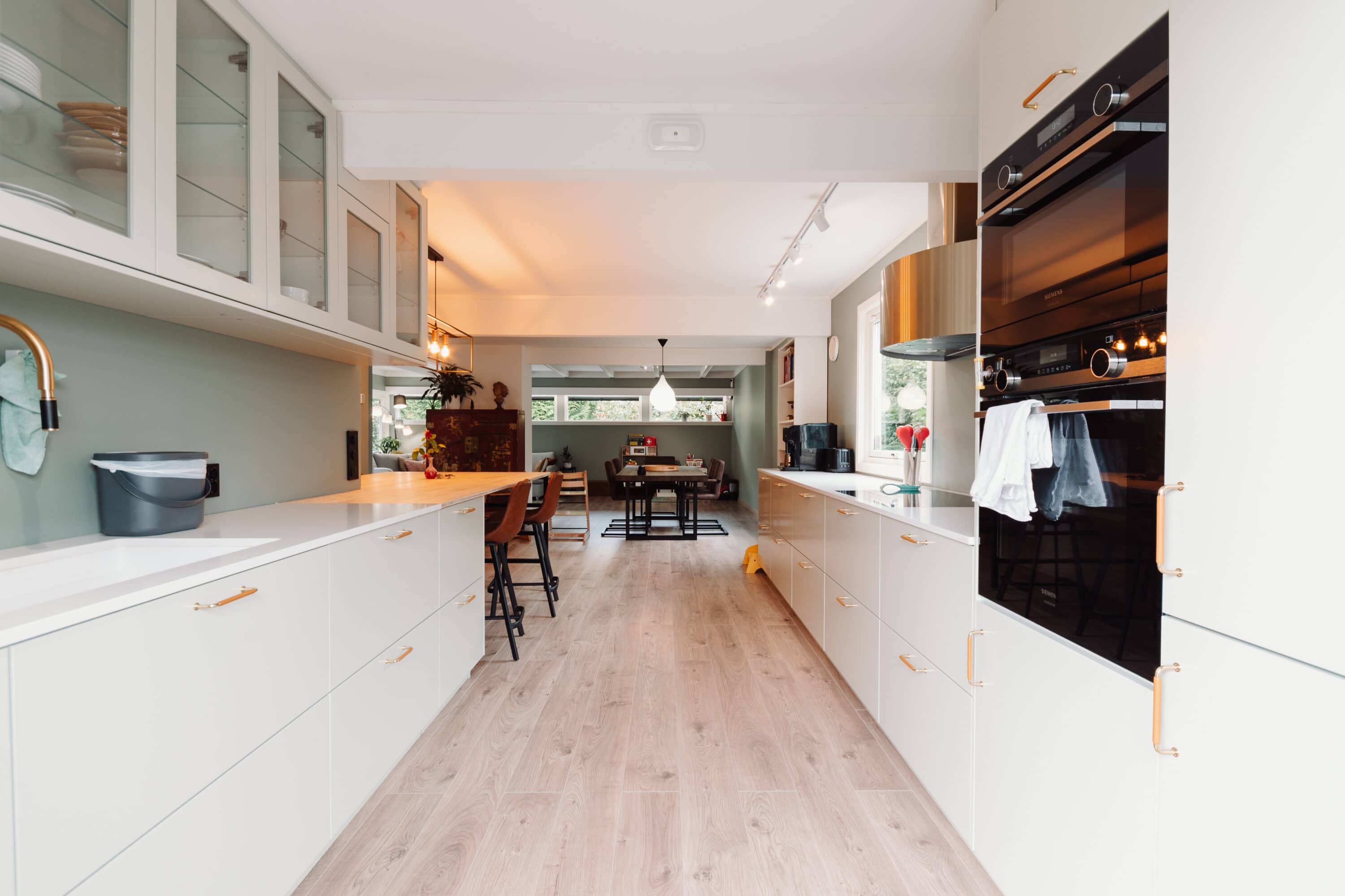 Sharing a look at this minimalist scandinavian kitchen