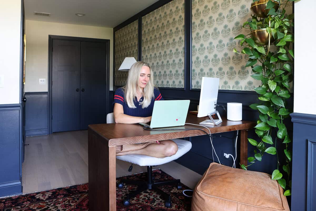 Adding a wide criss-cross office chair to my space